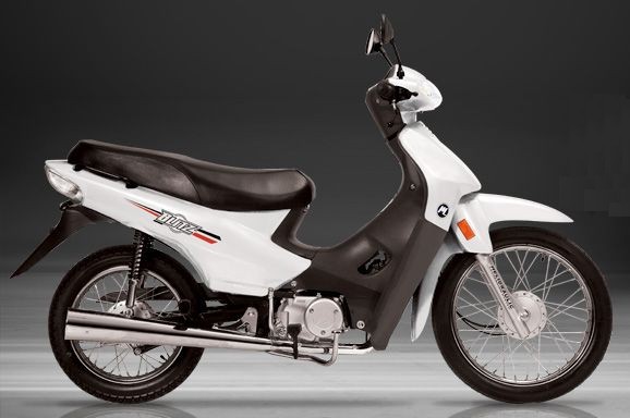 Motomel azul en ciudad